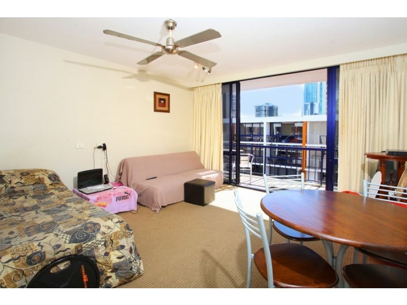 56/2877 Gold Coast Highway, Surfers Paradise QLD 4217