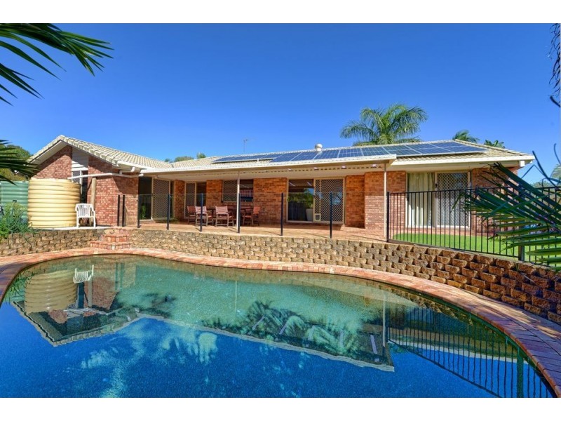 22 Hindmarsh Court, Robina QLD 4226