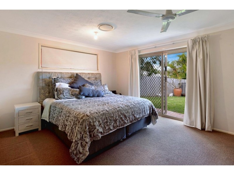 22 Hindmarsh Court, Robina QLD 4226