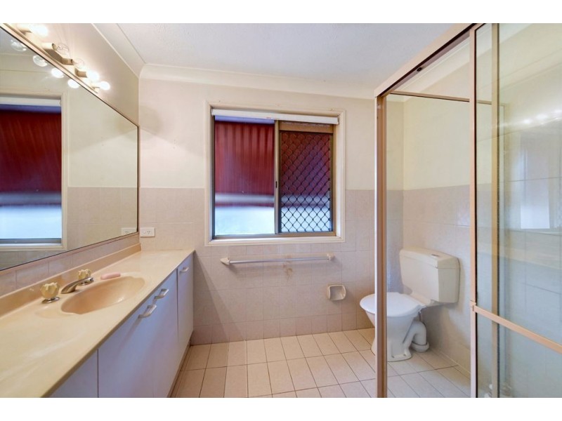 22 Hindmarsh Court, Robina QLD 4226