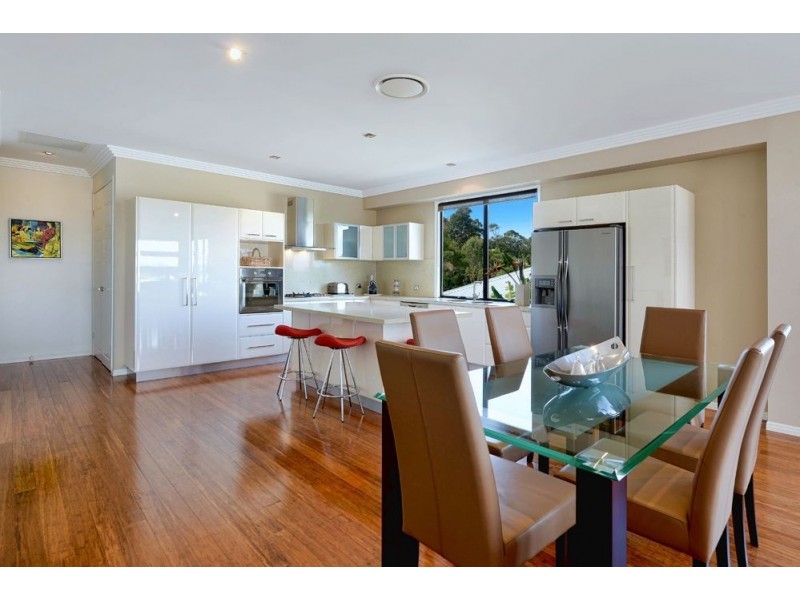 1/6009 The Boulevarde, Benowa QLD 4217