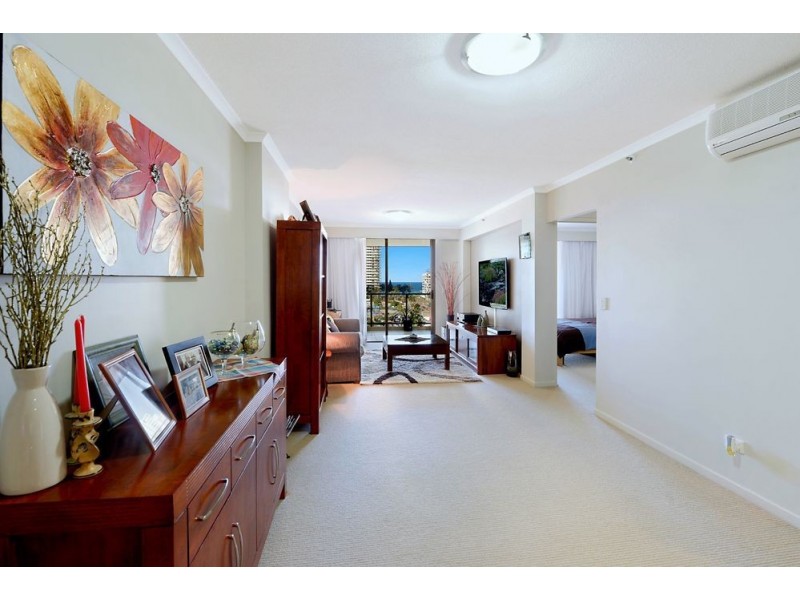 21 Cypress Avenue, Surfers Paradise QLD 4217