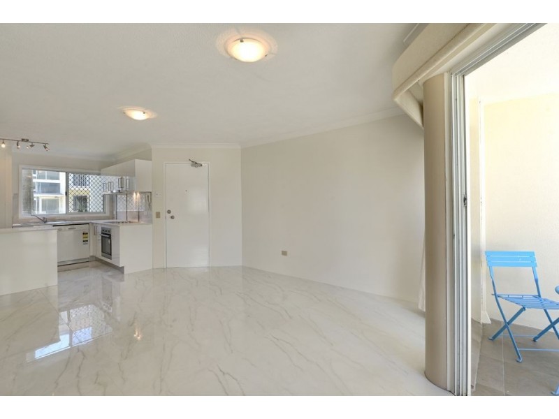 11 Frederick Street, Surfers Paradise QLD 4217