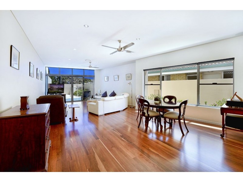 1/20 Vespa Crescent, Surfers Paradise QLD 4217