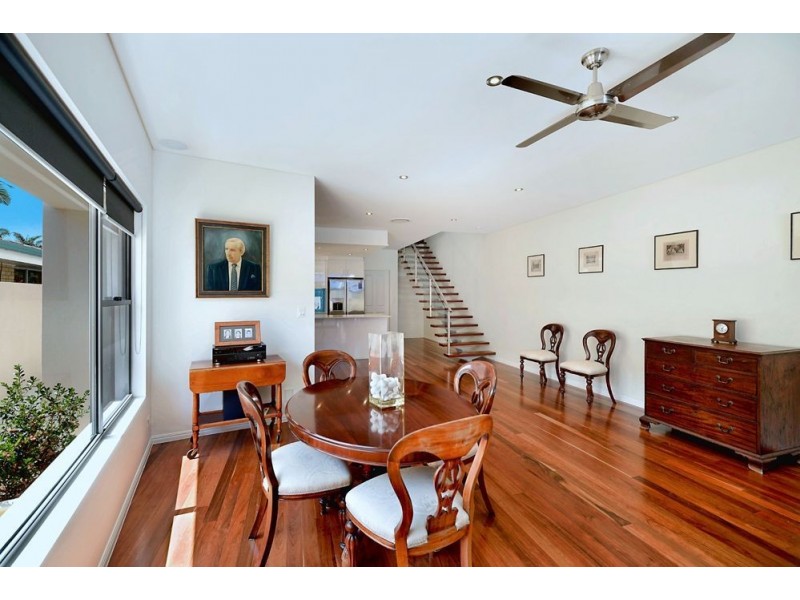 1/20 Vespa Crescent, Surfers Paradise QLD 4217