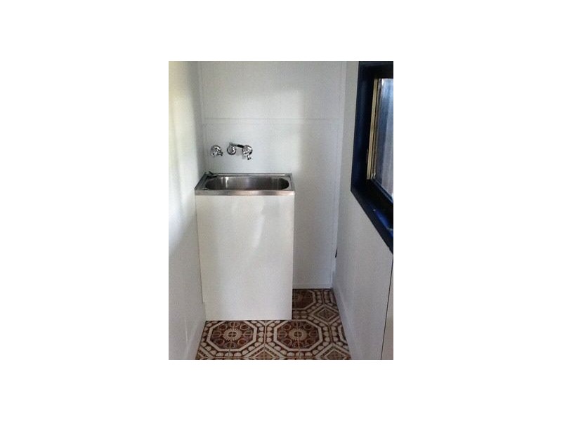 66 Albion Ave, Miami QLD 4220