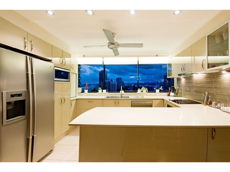 15D/4 Old Burleigh Rd, Surfers Paradise QLD 4217