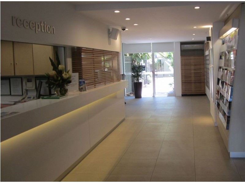 1002/5 Enderley Ave, Surfers Paradise QLD 4217