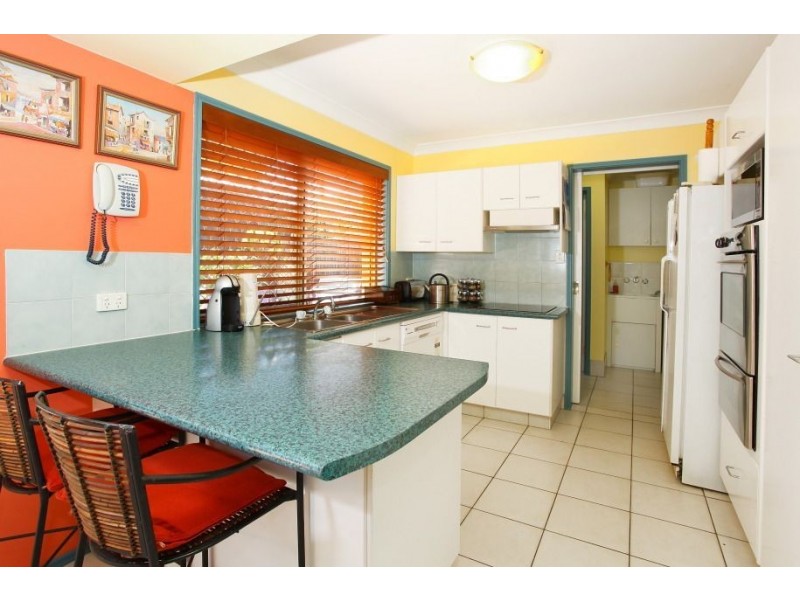 4/33 Ward Street, Southport QLD 4215
