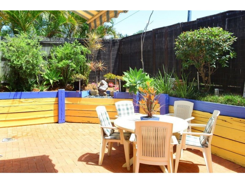 4/33 Ward Street, Southport QLD 4215