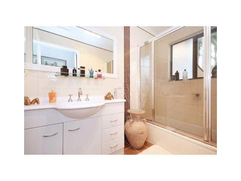 22 Regency Place, Mudgeeraba QLD 4213