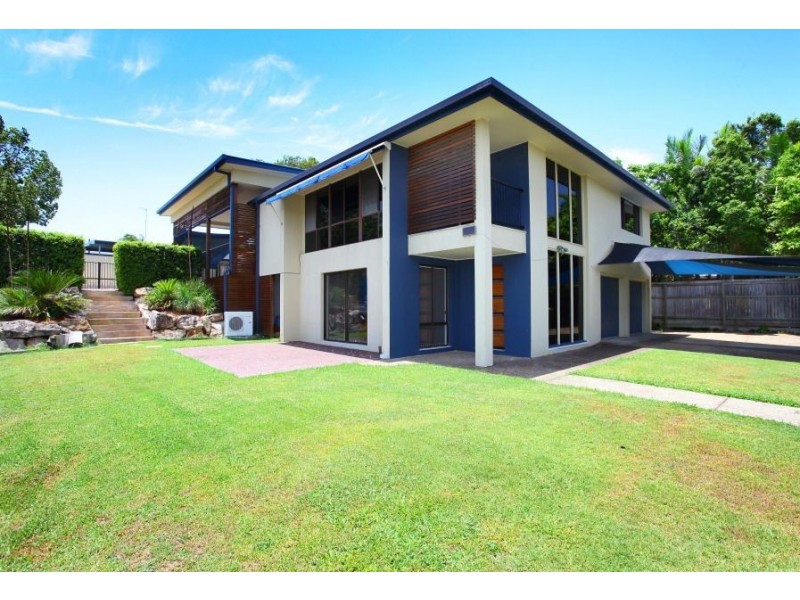 19 Wallaroo Way, Ashmore QLD 4214