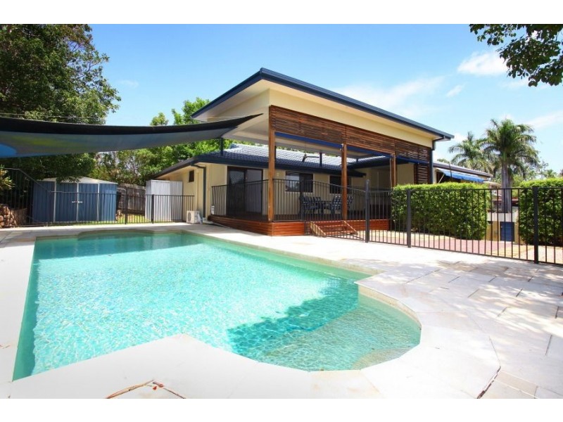 19 Wallaroo Way, Ashmore QLD 4214