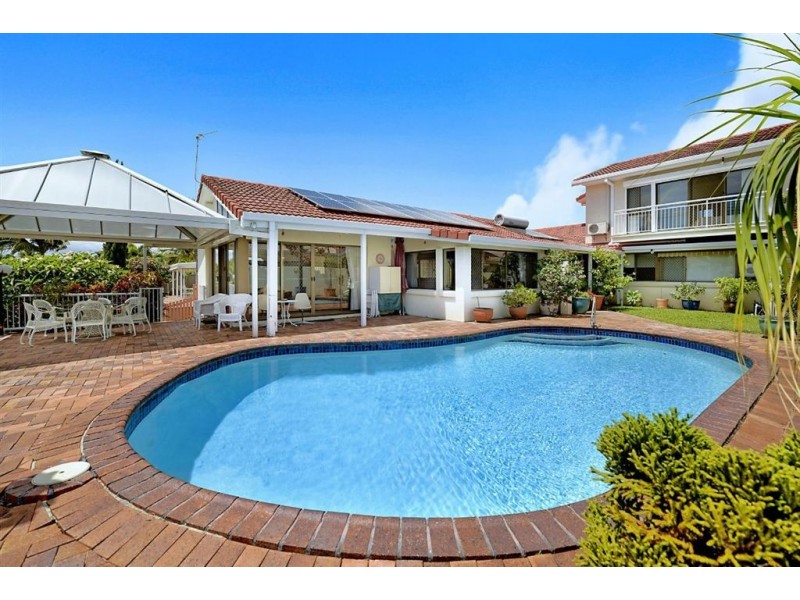 7 Blair Athol Cres, Sorrento QLD 4217