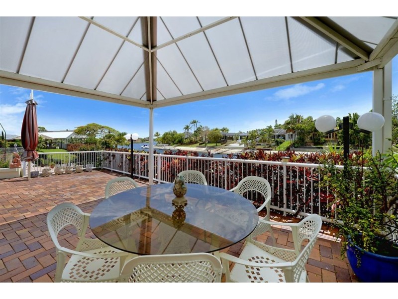 7 Blair Athol Cres, Sorrento QLD 4217