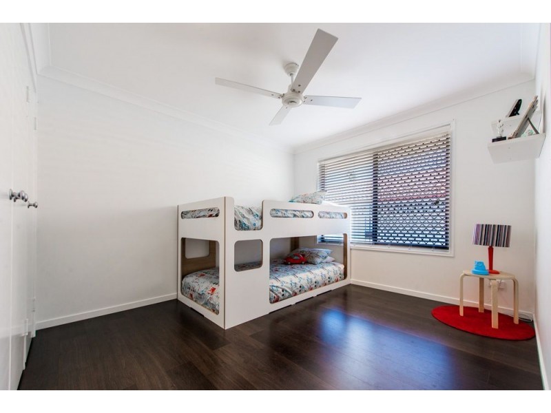 131 Treeview Drive, Burleigh Waters QLD 4220