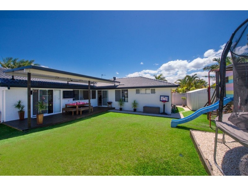 131 Treeview Drive, Burleigh Waters QLD 4220
