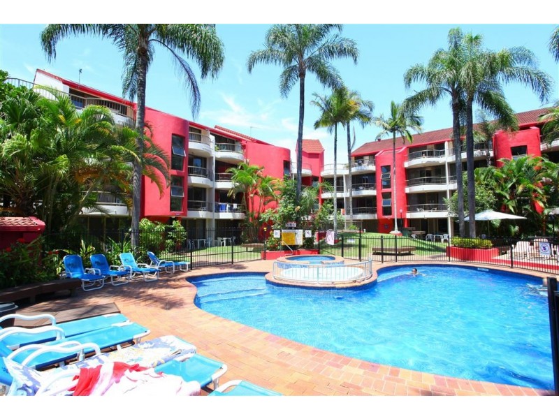 38 Enderley Avenue, Surfers Paradise QLD 4217