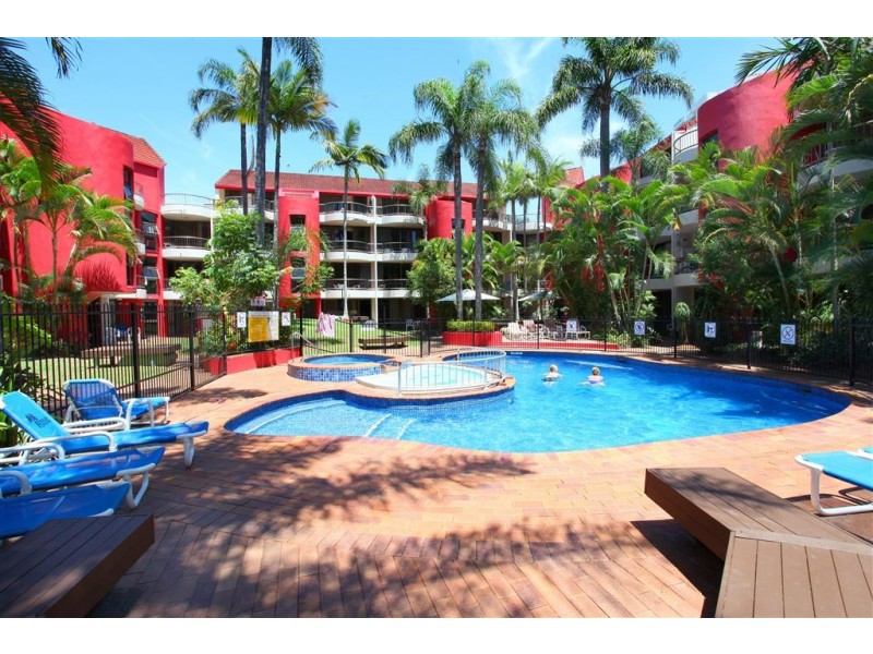 38 Enderley Avenue, Surfers Paradise QLD 4217