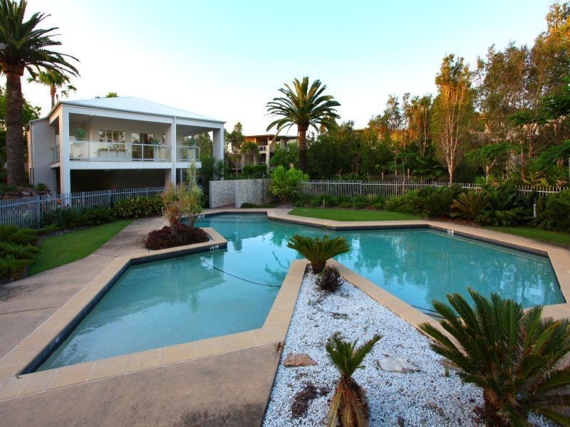 57 Nicklaus Court, Merrimac QLD 4226