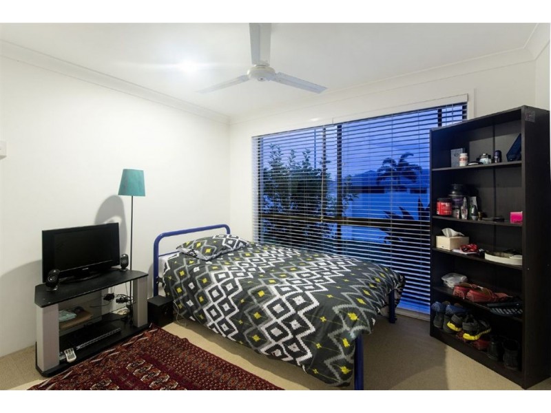 14 Elgin Crescent, Sorrento QLD 4217