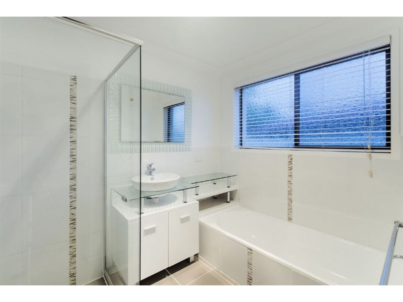 14 Elgin Crescent, Sorrento QLD 4217