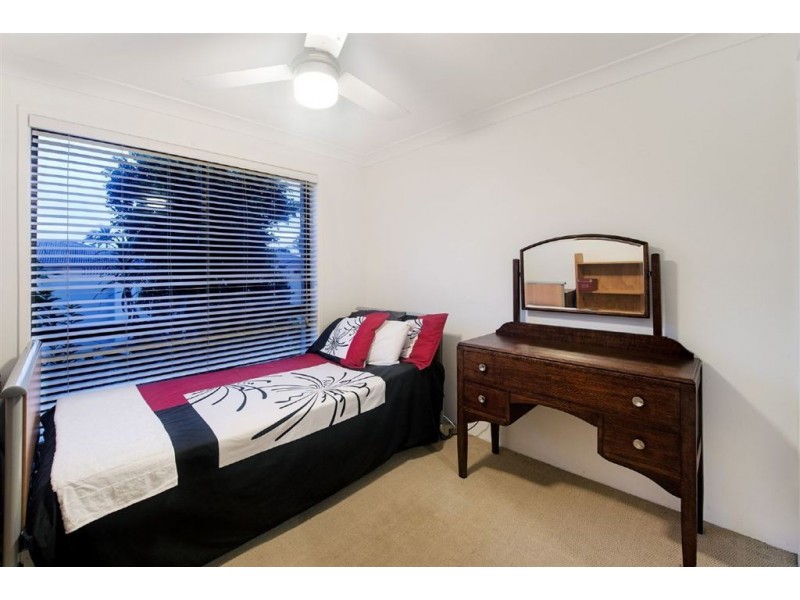 14 Elgin Crescent, Sorrento QLD 4217