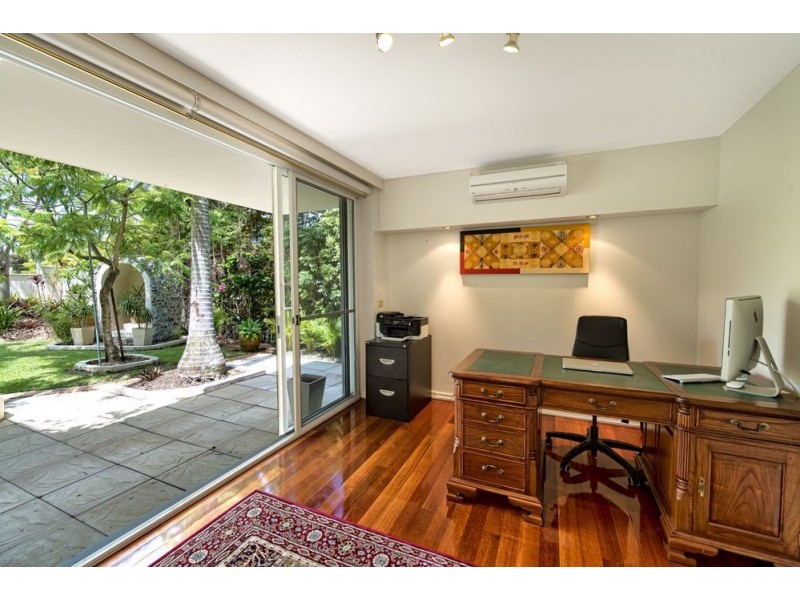 29 Firestone Court, Robina QLD 4226