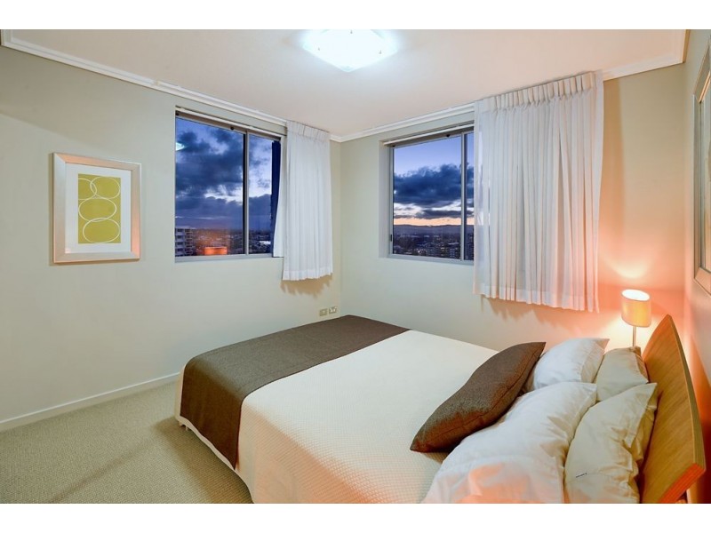 21 Cypress Ave, Surfers Paradise QLD 4217