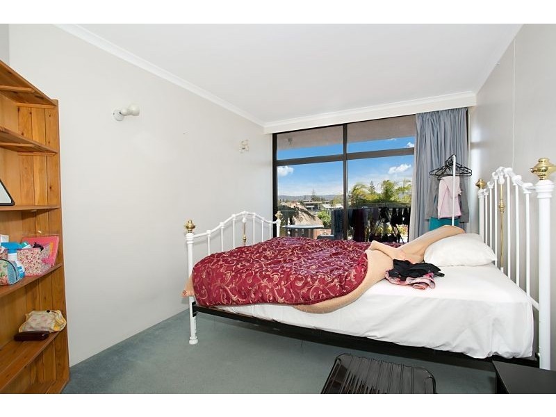 33 Thornton Street, Surfers Paradise QLD 4217