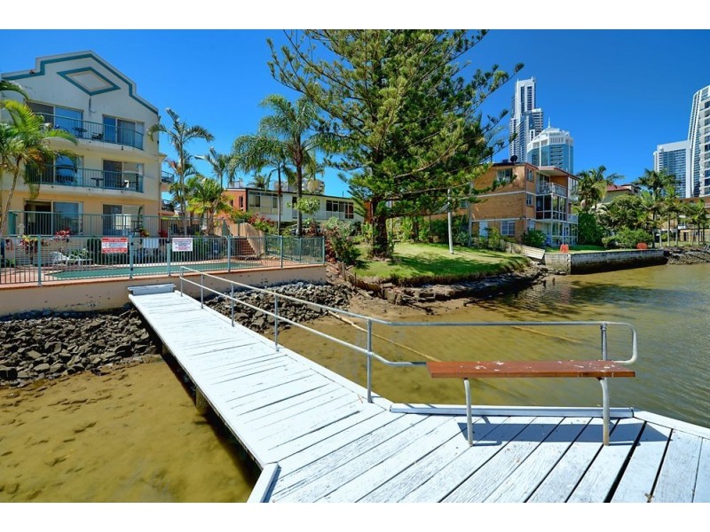 41 Peninsular Drive, Surfers Paradise QLD 4217