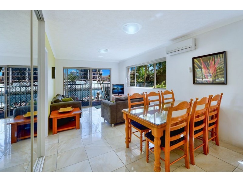 41 Peninsular Drive, Surfers Paradise QLD 4217