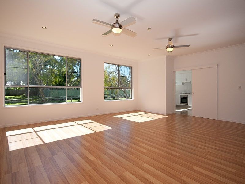 3/8 Echlin Street, Labrador QLD 4215