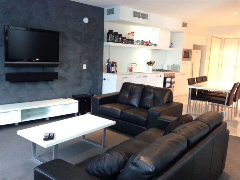 307/9 Hamilton Avenue, Surfers Paradise QLD 4217