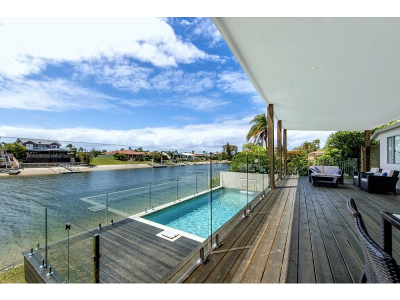 22 Port Drive, Mermaid Waters QLD 4218