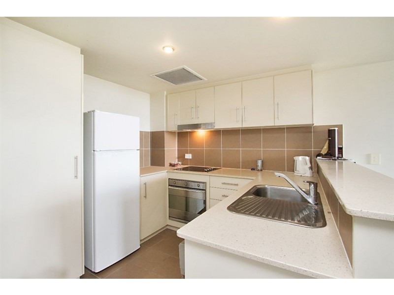 1066/1 Ocean Street, Burleigh Heads QLD 4220