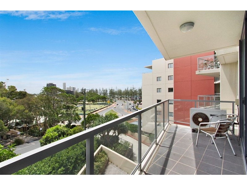 1066/1 Ocean Street, Burleigh Heads QLD 4220