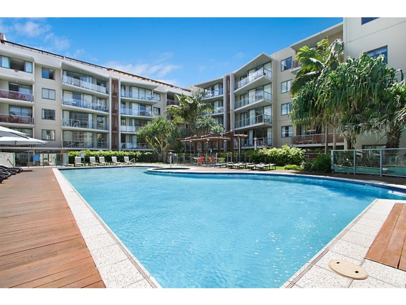 1066/1 Ocean Street, Burleigh Heads QLD 4220