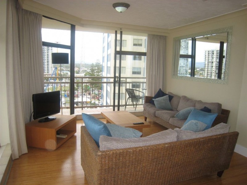 9E/80 The Esplanade, Surfers Paradise QLD 4217