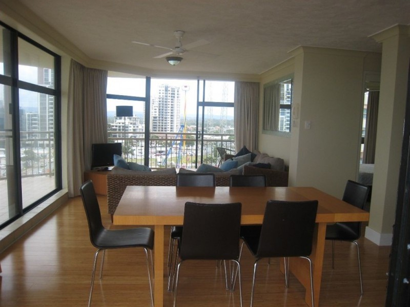 9E/80 The Esplanade, Surfers Paradise QLD 4217