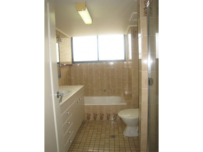 9E/80 The Esplanade, Surfers Paradise QLD 4217