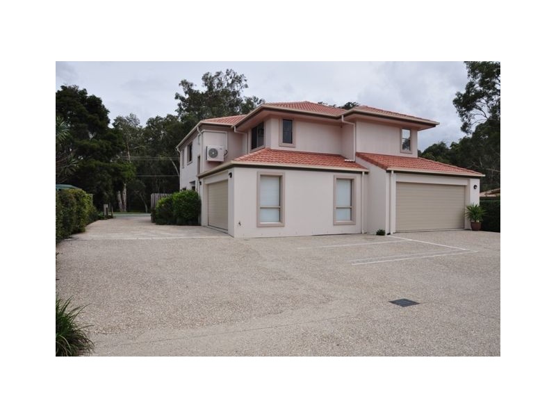 4/15 Blake Street, Southport QLD 4215