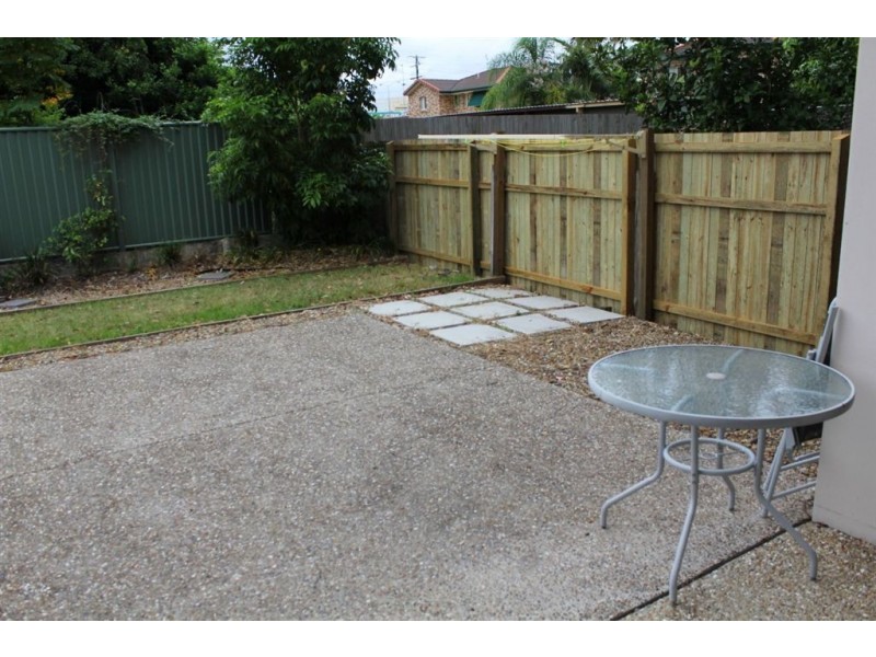 4/15 Blake Street, Southport QLD 4215