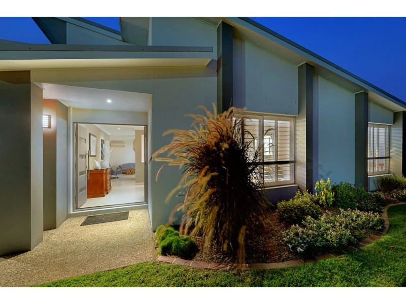 5 Orchid Tree Court, Robina QLD 4226