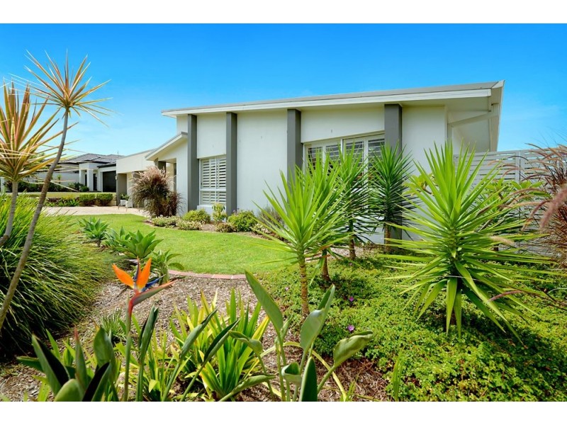 5 Orchid Tree Court, Robina QLD 4226