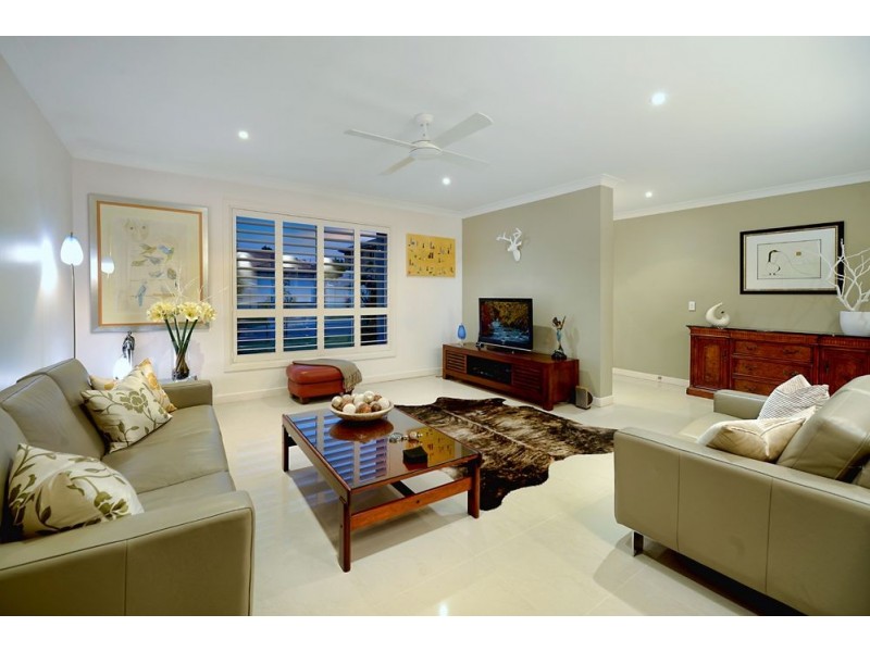 5 Orchid Tree Court, Robina QLD 4226