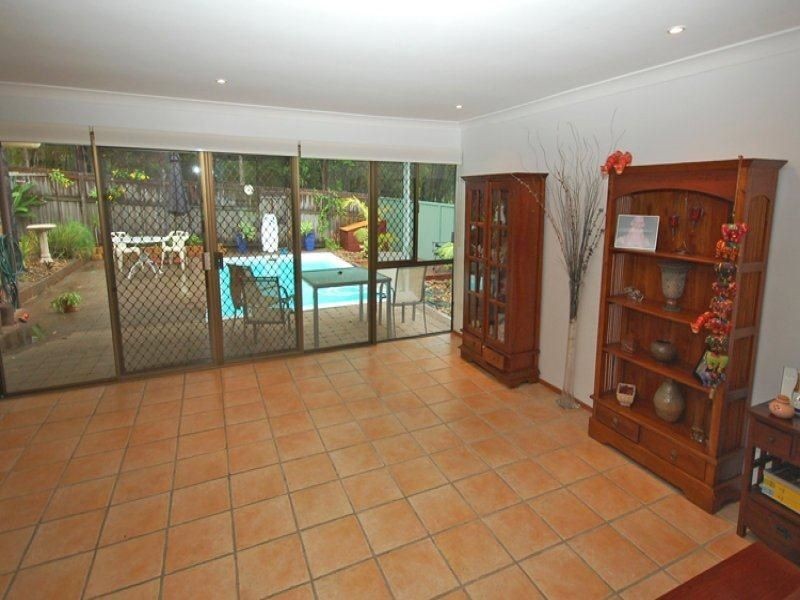 56 Parasol Street, Ashmore QLD 4214