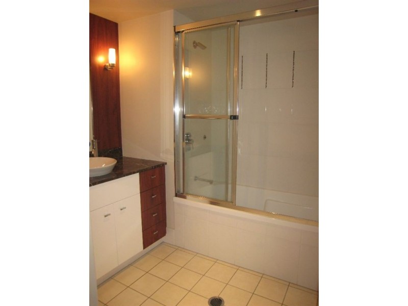 2104/23 Ferny Avenue, Surfers Paradise QLD 4217