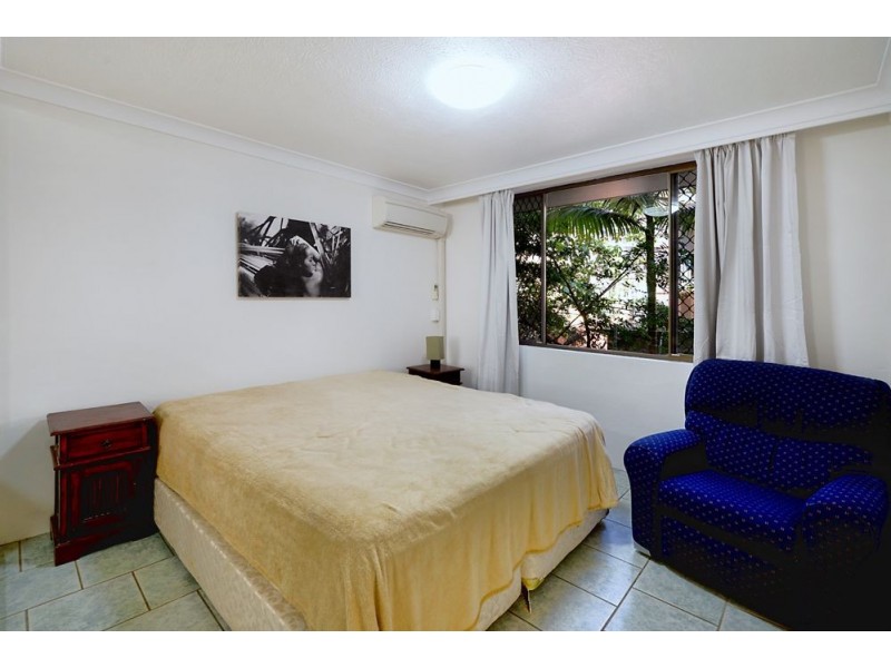 24 Hamilton Avenue, Surfers Paradise QLD 4217