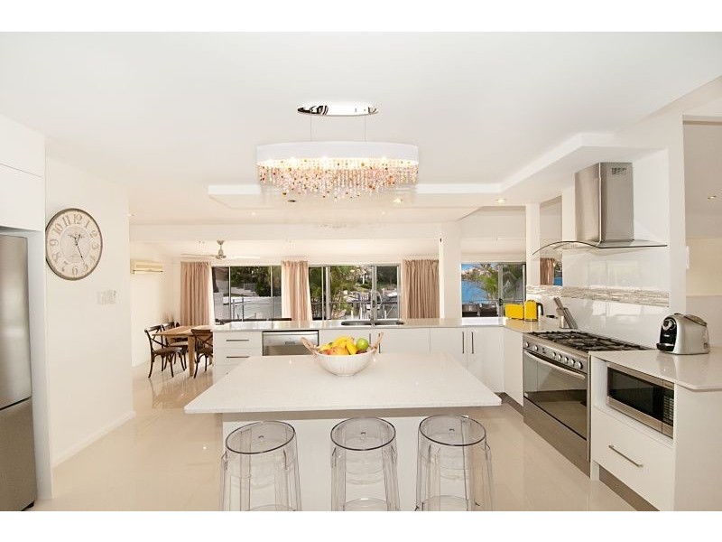 Broadbeach Waters QLD 4218